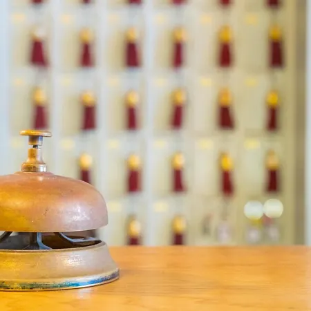 Ter Brughe By Cw Collection Hotel 4*